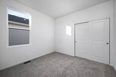 2925 Harnish Dr, Algonquin, IL 60102 photo 8