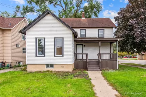 601 Keep Ave, Elgin, IL 60120 photo 1