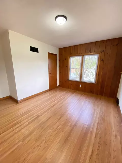 511 E Graham St, Dixon, IL 61021 photo 8