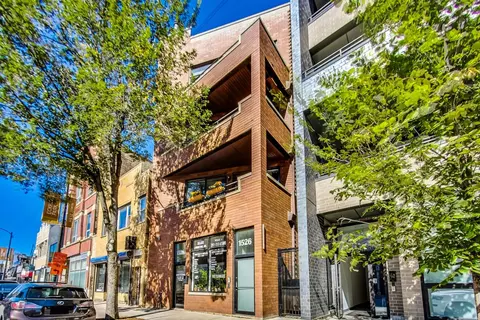 1526 W Chicago Ave #2, Chicago, IL 60622