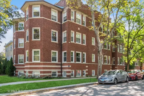 7327 N Paulina St #1N, Chicago, IL 60626