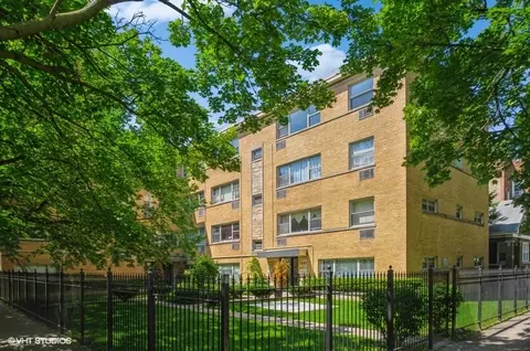 2205 W Highland Ave #3N, Chicago, IL 60659