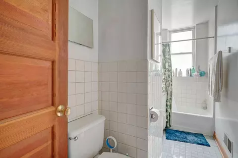 1217 W George St, Chicago, IL 60657 photo 29