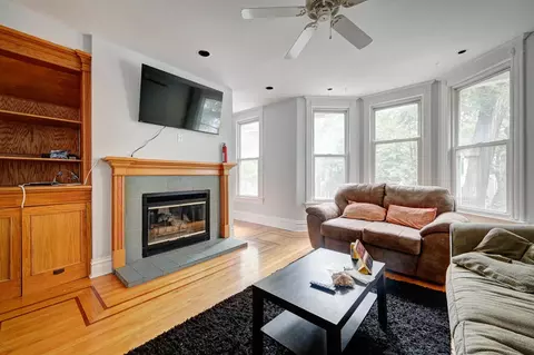 1217 W George St, Chicago, IL 60657 photo 15