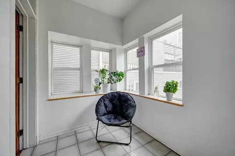1217 W George St, Chicago, IL 60657 photo 13