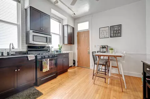 1217 W George St, Chicago, IL 60657 photo 16