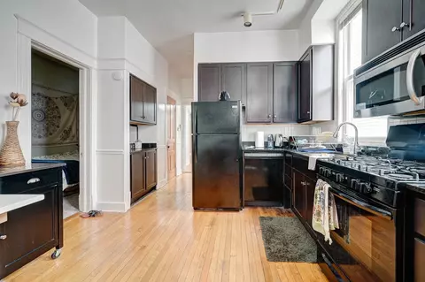 1217 W George St, Chicago, IL 60657 photo 17