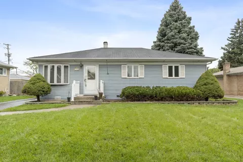 712 N Michigan St, Elmhurst, IL 60126