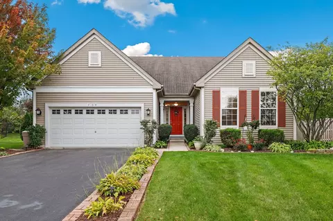 709 Silver Berry Ct, Joliet, IL 60431
