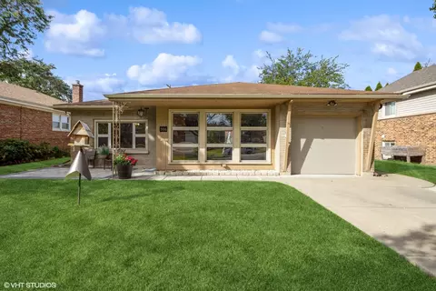 506 Homestead Rd, La Grange Park, IL 60526