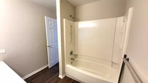 366 Monarch Birch Ct, Bartlett, IL 60103 photo 13