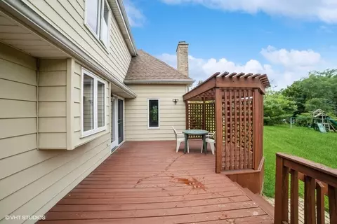380 Greenfeather Ln, Elgin, IL 60123 photo 24
