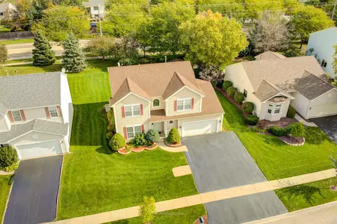 2008 Glenridge Ct, Plainfield, IL 60586 photo 2
