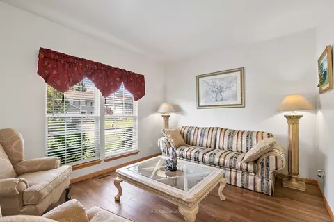 2008 Glenridge Ct, Plainfield, IL 60586 photo 4