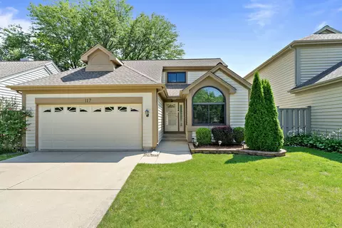 117 Seneca Trl, Bloomingdale, IL 60108