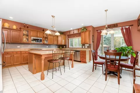 13025 Skyline Dr, Plainfield, IL 60585 photo 7