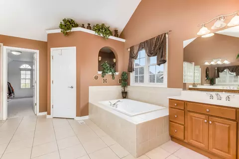13025 Skyline Dr, Plainfield, IL 60585 photo 21