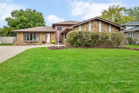 930 Walnut Dr, Darien, IL 60561 photo 26