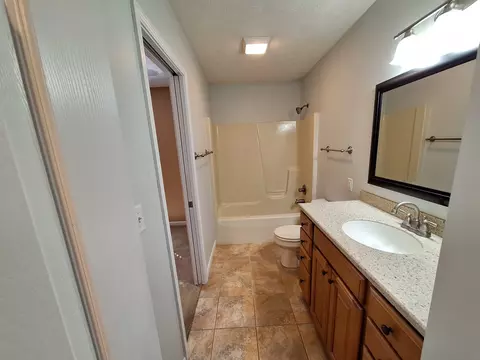 1631 Frontier Dr, Normal, IL 61761 photo 16