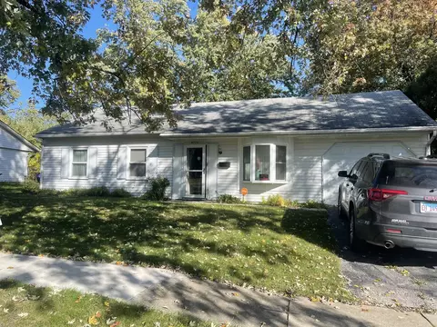 4718 Lee Ct, Richton Park, IL 60471