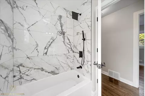 9244 S Normal Ave, Chicago, IL 60620 photo 9