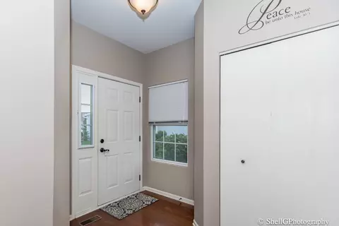 2405 Millpond Ct, Plainfield, IL 60586 photo 3