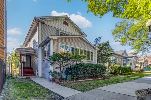 1034 N Austin Blvd, Oak Park, IL 60302