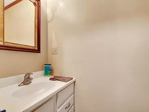 449 E William St, Bement, IL 61813 photo 24