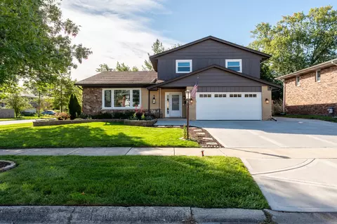 6412 Forestview Dr, Oak Forest, IL 60452