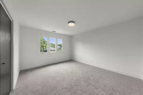 402 Parkview Pl, Burr Ridge, IL 60527 photo 24