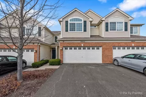 10033 Cummings St, Huntley, IL 60142