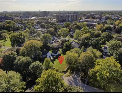 216 N Haddow Ave, Arlington Heights, IL 60004
