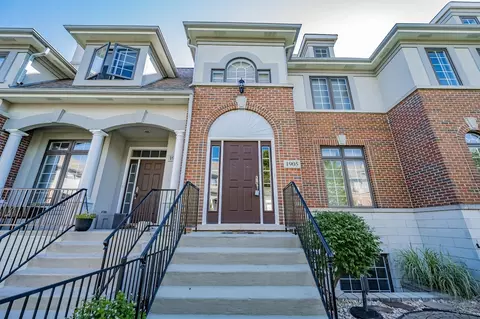 1905 Alta Vista Ct #1905, Naperville, IL 60563