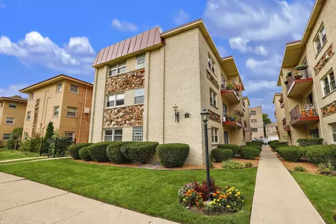 4212 N Keystone Ave #1A, Chicago, IL 60641