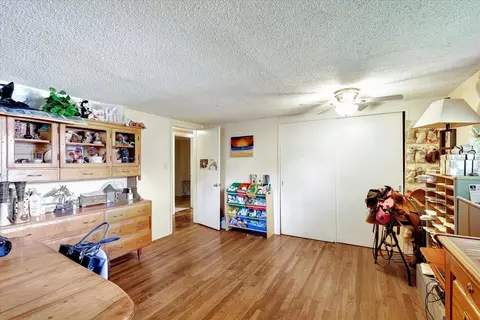 20 Westwood St, Weldon, IL 61882 photo 12
