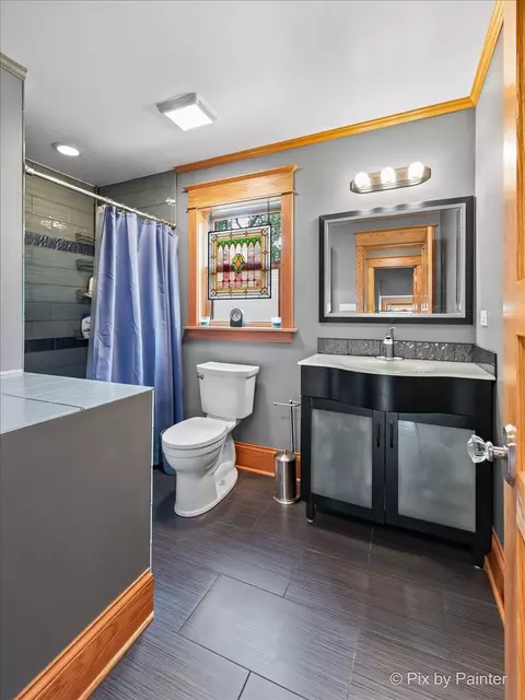112 S Hickory Ave, Bartlett, IL 60103 photo 8