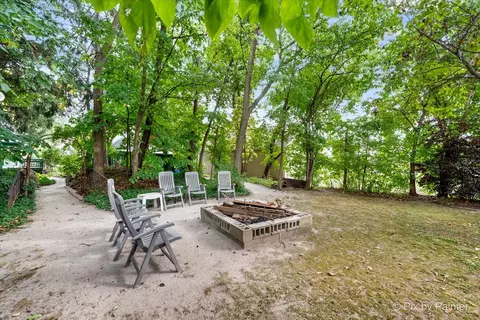 112 S Hickory Ave, Bartlett, IL 60103 photo 26