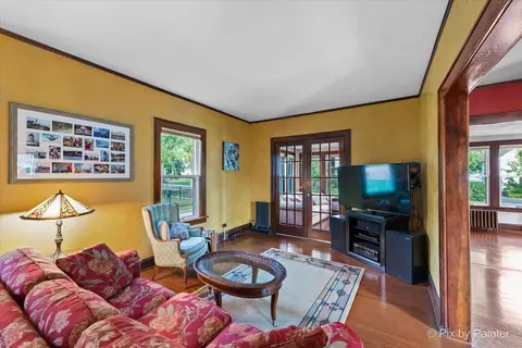 112 S Hickory Ave, Bartlett, IL 60103 photo 6