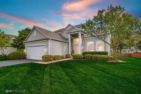 12965 Kensington Dr, Plainfield, IL 60585 photo 2