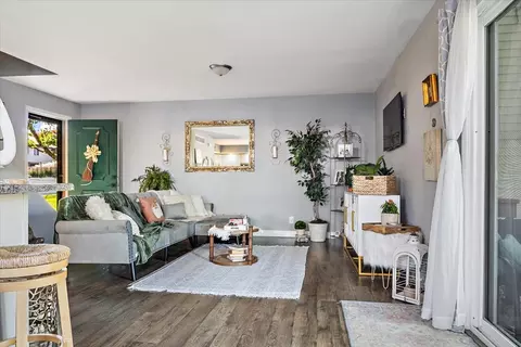 1405 E Vernon Ave #13, Normal, IL 61761 photo 3