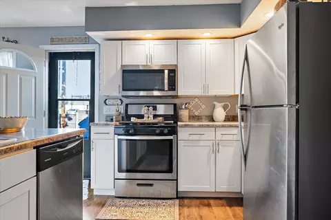 1405 E Vernon Ave #13, Normal, IL 61761 photo 8
