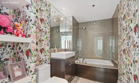 Bath - 57 E Delaware Pl #2602, Chicago, IL 60611 photo 2 of 2