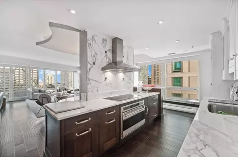 Kitchen - 57 E Delaware Pl #2602, Chicago, IL 60611 photo 1 of 2