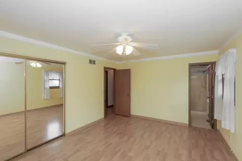 1970 Monday Dr, Elgin, IL 60123 photo 16