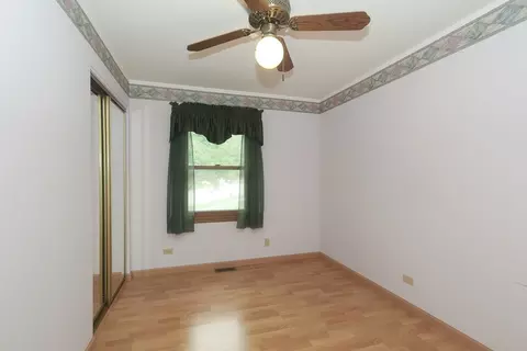 1970 Monday Dr, Elgin, IL 60123 photo 20