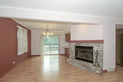 1970 Monday Dr, Elgin, IL 60123 photo 8