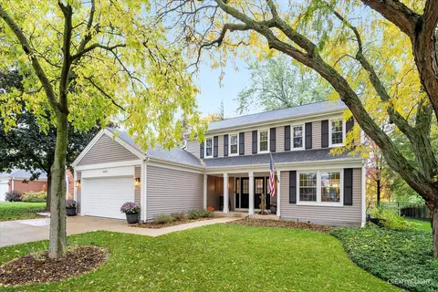 2653 Longview Dr, Lisle, IL 60532