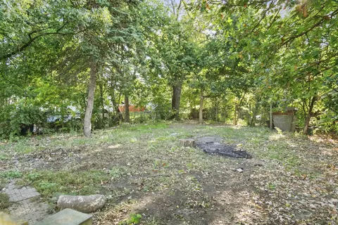 612 S Broadway Ave, Aurora, IL 60505 photo 18