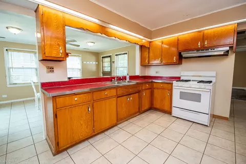 257 S Laurel Rd, Kankakee, IL 60901 photo 10