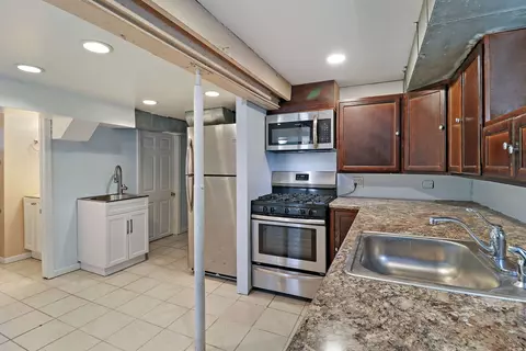 1336 E Lincoln Ave, Des Plaines, IL 60018 photo 20